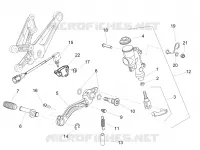 Rear master cylinder
